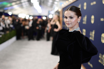 Selena Gomez - 28th Annual Screen Actors Guild Awards in Santa Monica 02/27/2022 фото №1338997