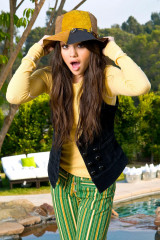 Selena Gomez фото №213509