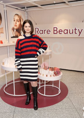 Selena Gomez - 'Rare Beauty' Event in New York 11/04/2021 фото №1319865