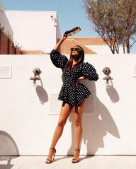 Shay Mitchell for Beis || 2020 фото №1271836