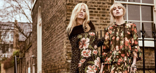 Georgia May Jagger and Suki Waterhouse – Twinset’s Fall-Winter 2018 Campaign фото №1090015