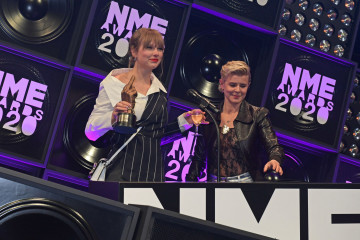 Taylor Swift -  NME Awards in London 02/12/2020 фото №1246379
