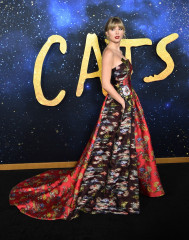 Taylor Swift - 'Cats' New York Premiere 12/16/2019 фото №1238126
