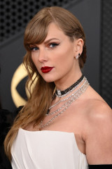 Taylor Swift – GRAMMY Awards 2024 фото №1387412