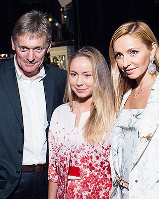 Дмитрий Песков и Татьяна Навка с дочерью 