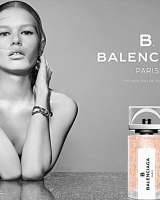 Анна Эверс в рекламе парфюма B Balenciaga