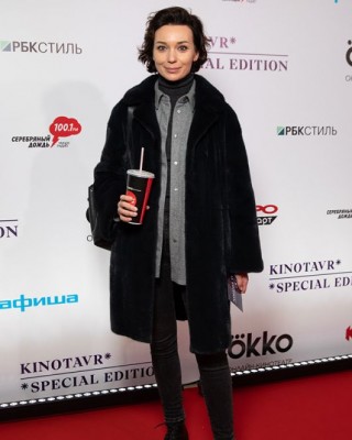 Фото 71608 к новости Российские актеры и звездные гости на открытие фестиваля Kinotavr. Special Edition в Москве