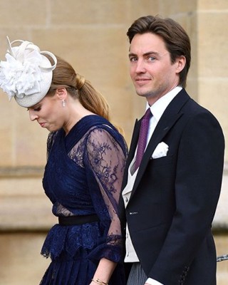 Фото 72059 к новости Торжественная церемония бракосочетания принцессы Беатрис и Эдоардо Мапелли-Моцци под угрозой срыва