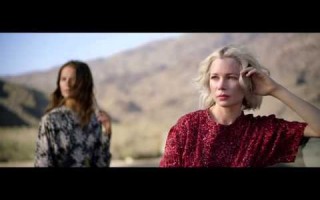 Мишель Уильямс и Алисия Викандер в промо-видео Louis Vuitton