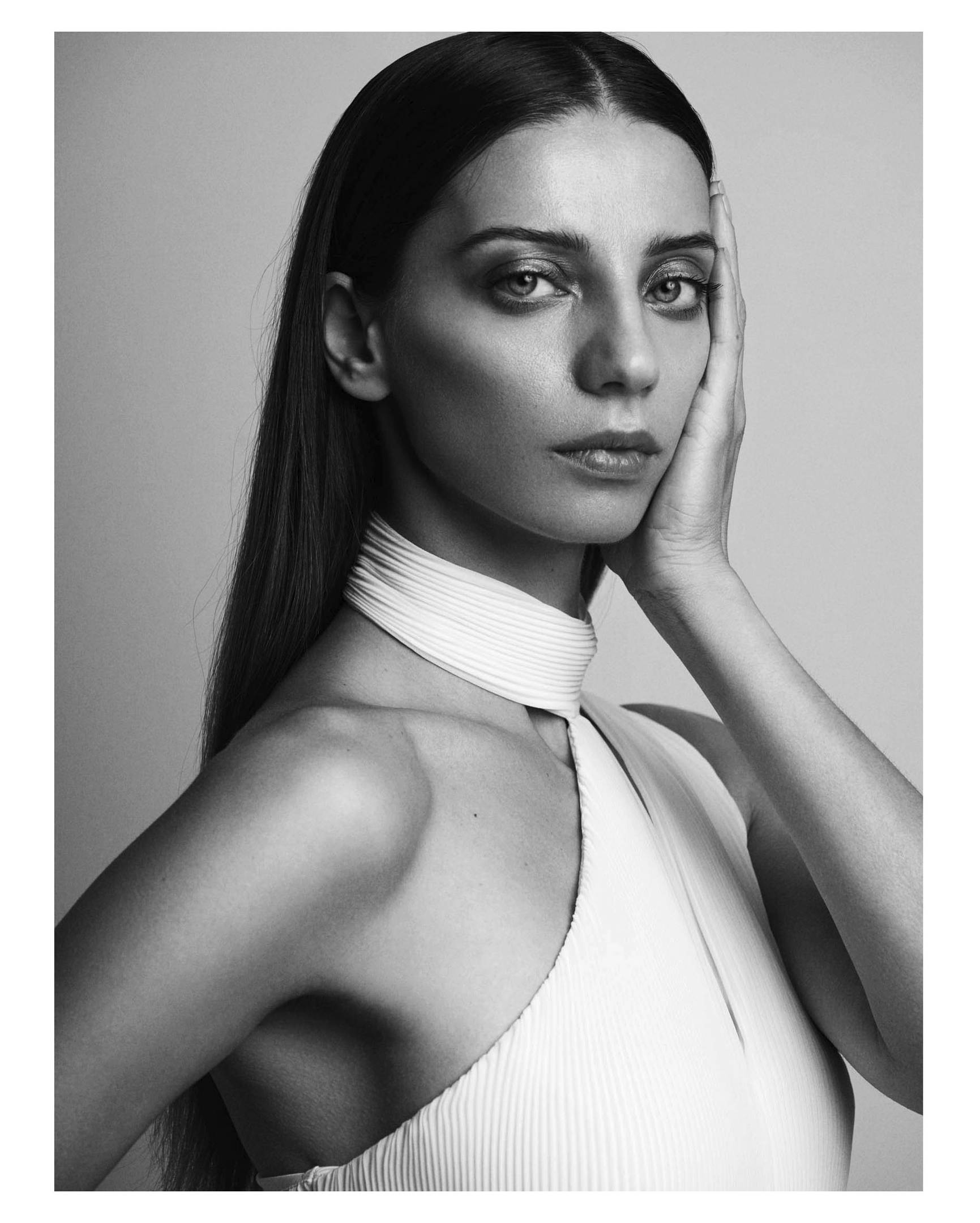 Анжела Сарафян - Angela Sarafyan фото №1142958 - Angela Sarafyan-Number