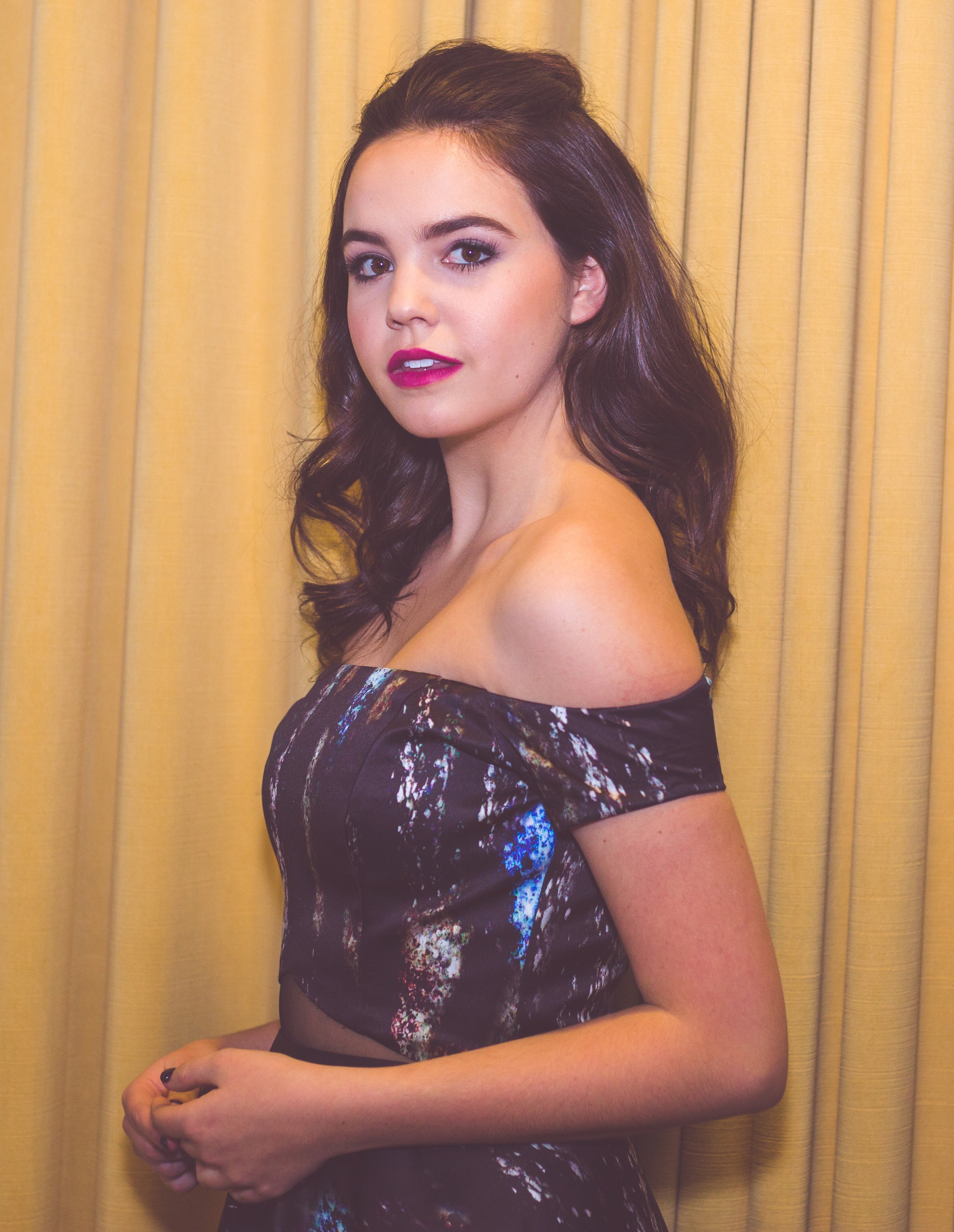 Bailee Madison Pics