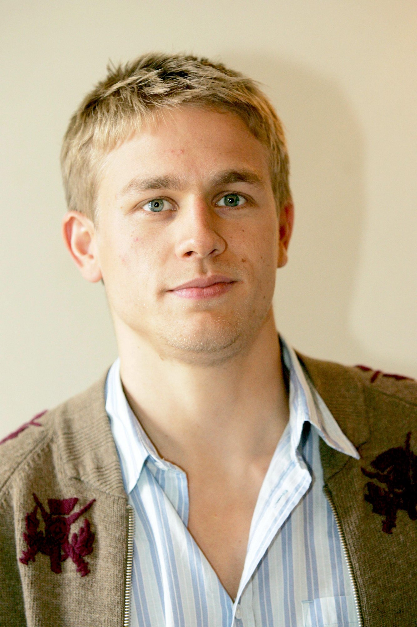 Charlie Hunnam undercut