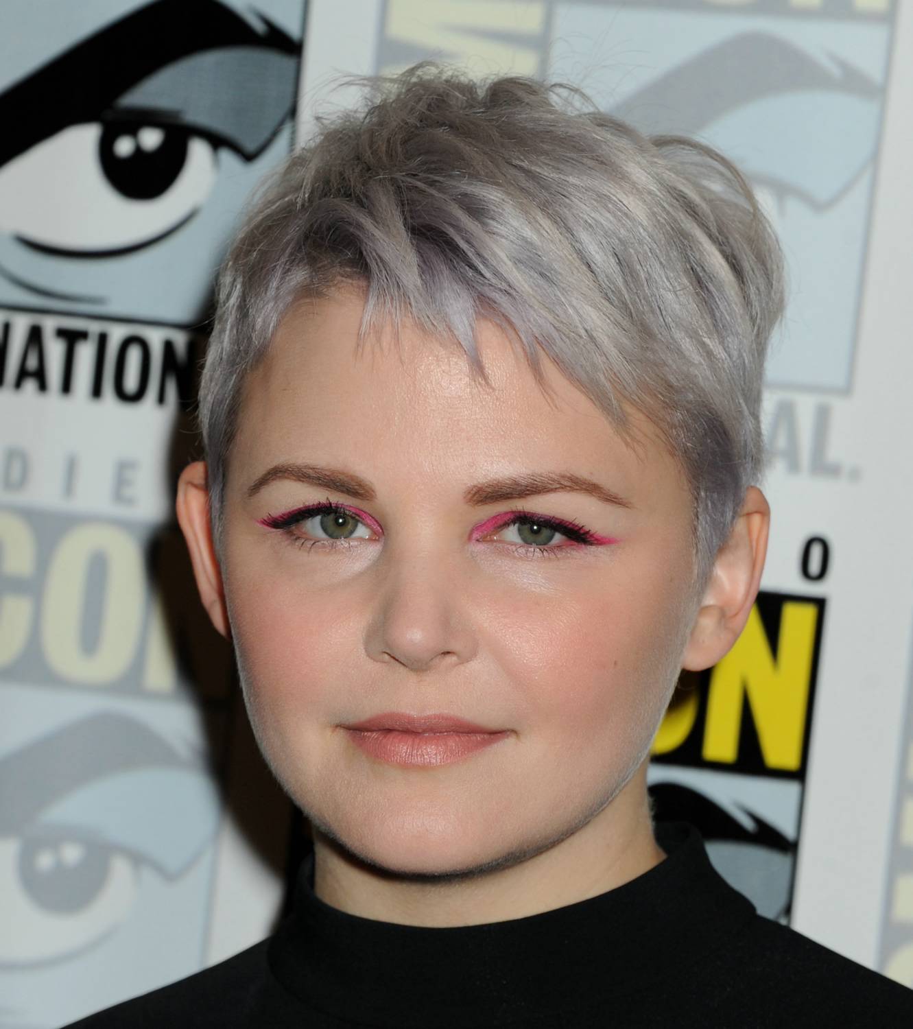 Pictures Of Ginnifer Goodwin