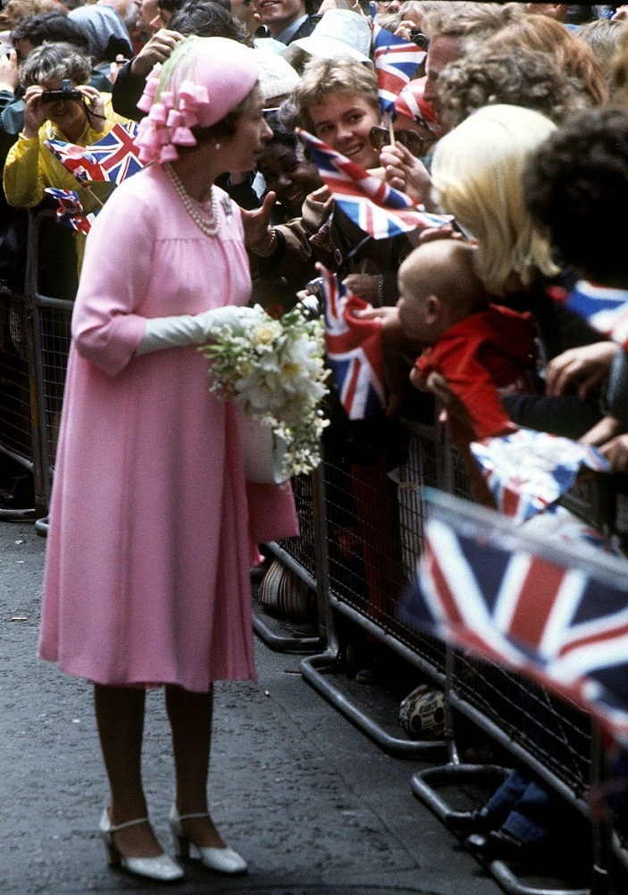 Королева Елизавета Вторая - Queen Elizabeth ll фото №519034