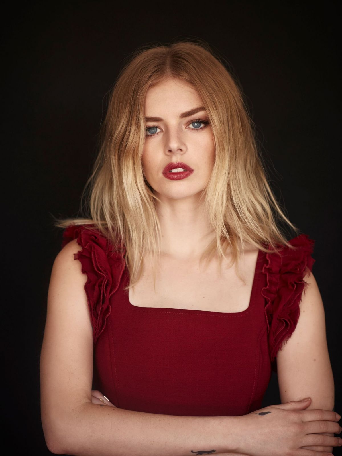 Samara weaving фото