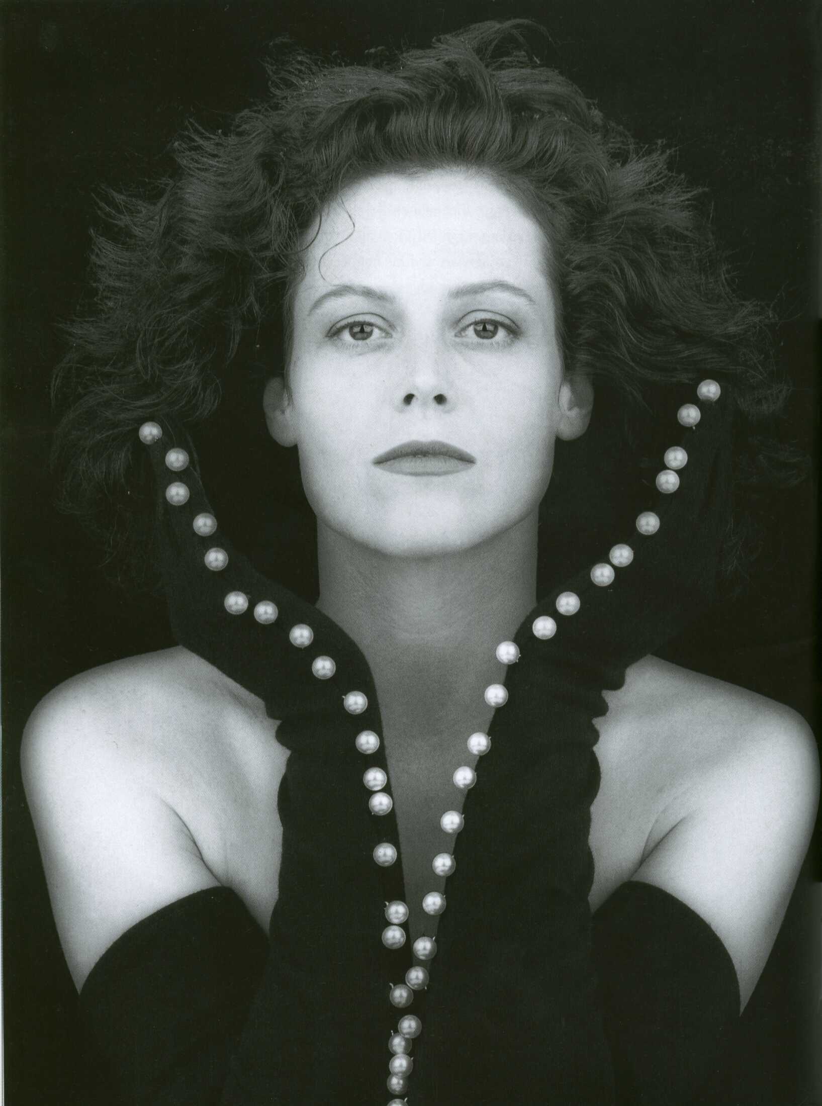 Sigourney Weaver Fakes