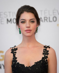 Adelaide Kane фото №748995