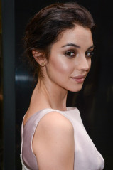 Adelaide Kane фото №747879