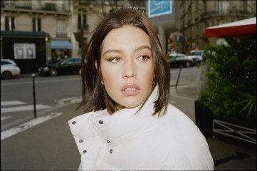 Adèle Exarchopoulos by Samuel Kirszenbaum for So Film (2022) фото №1379495