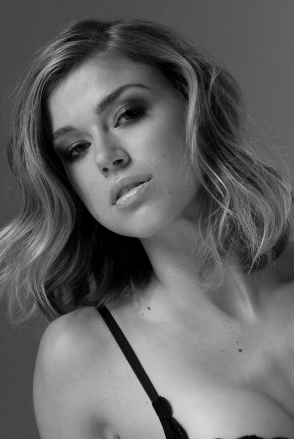 Эдрианн Палики (Adrianne Palicki)