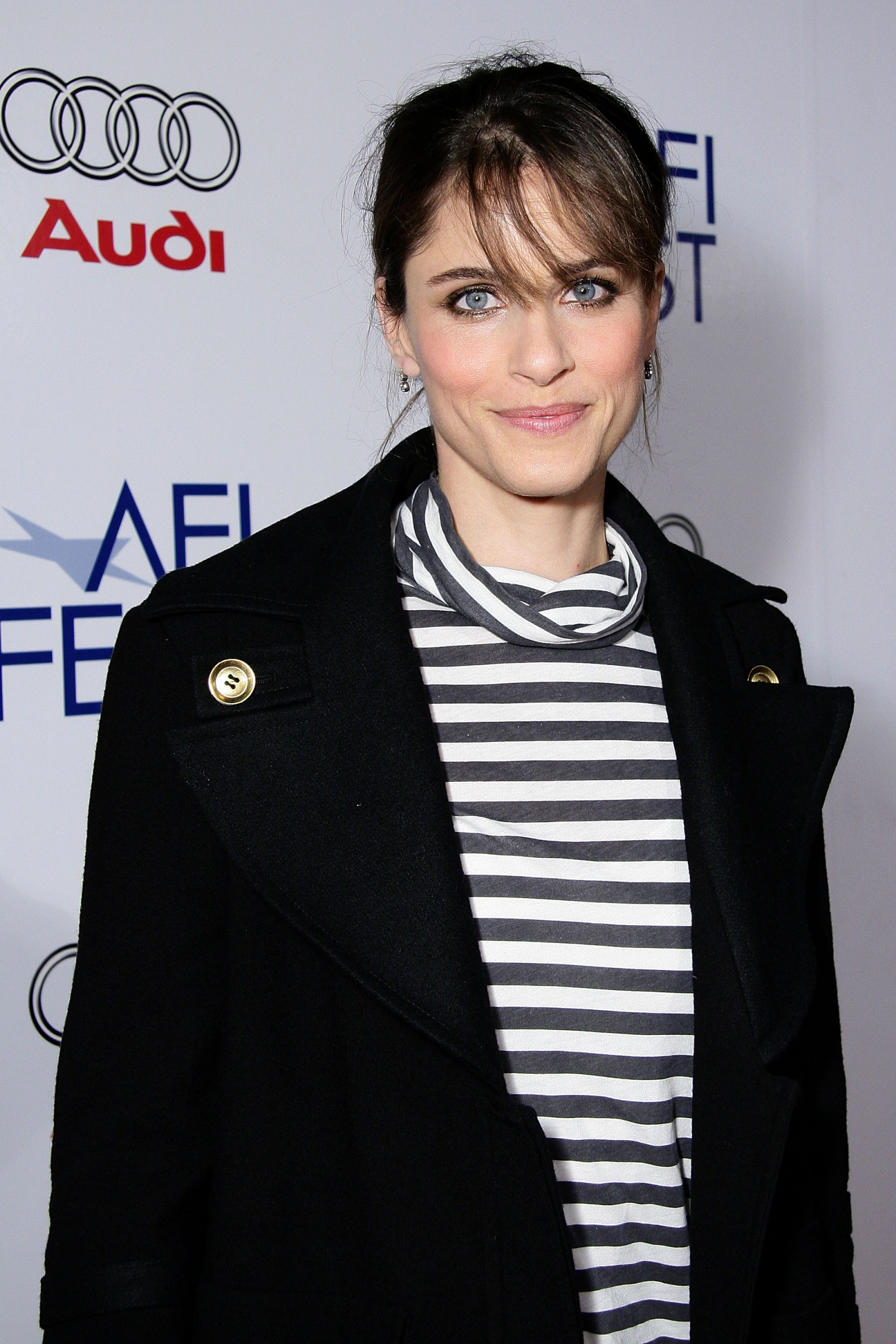 Аманда Пит (Amanda Peet)