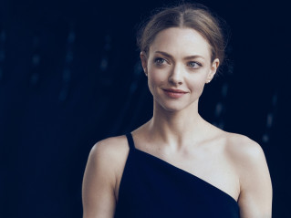 Amanda Seyfried by Peter Lindbergh for Lancôme 'Advanced Génifique' (2020) фото №1269613