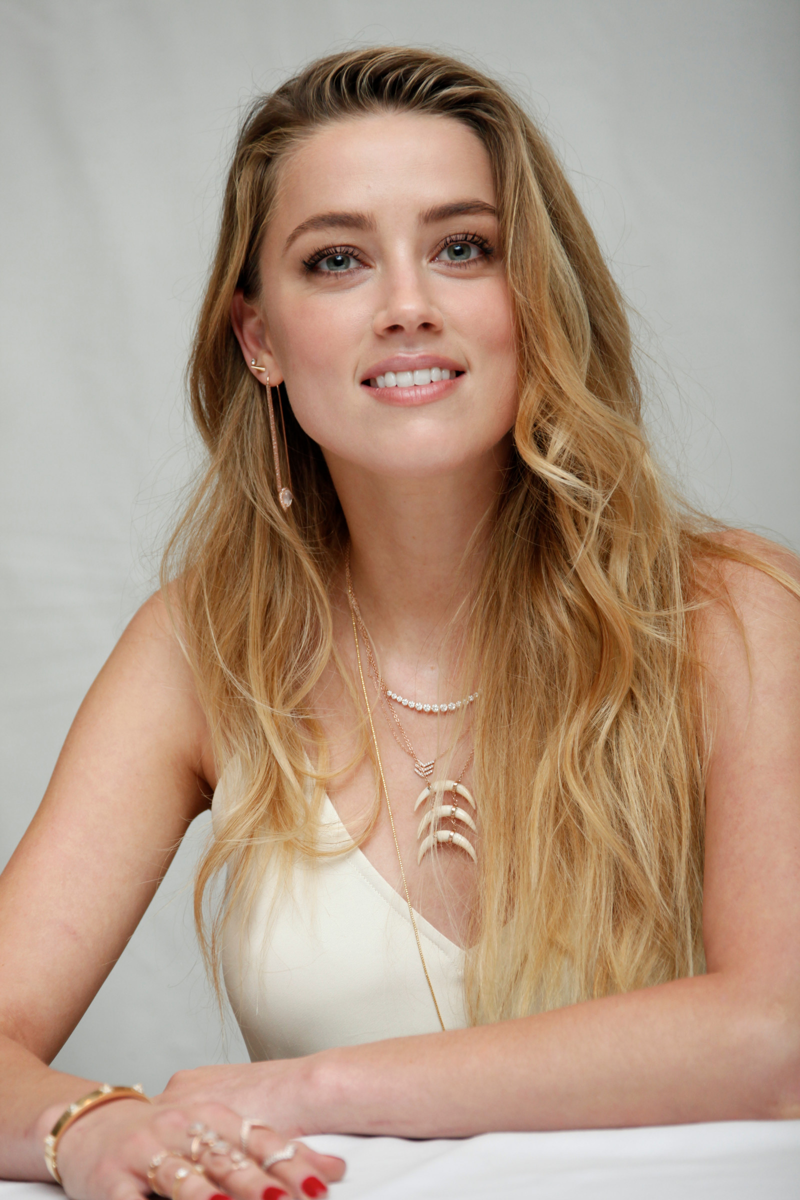 Эмбер Хёрд (Amber Heard)