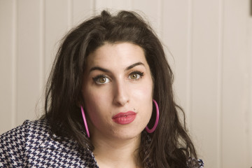 Amy Winehouse фото №645731