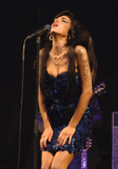 Amy Winehouse фото №736446