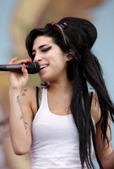 Amy Winehouse фото №736452