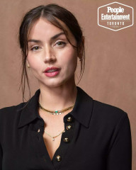 Ana de Armas by Benjamin Trivett for People EW, 49th Annual TIFF 09/07/2024 фото №1403397