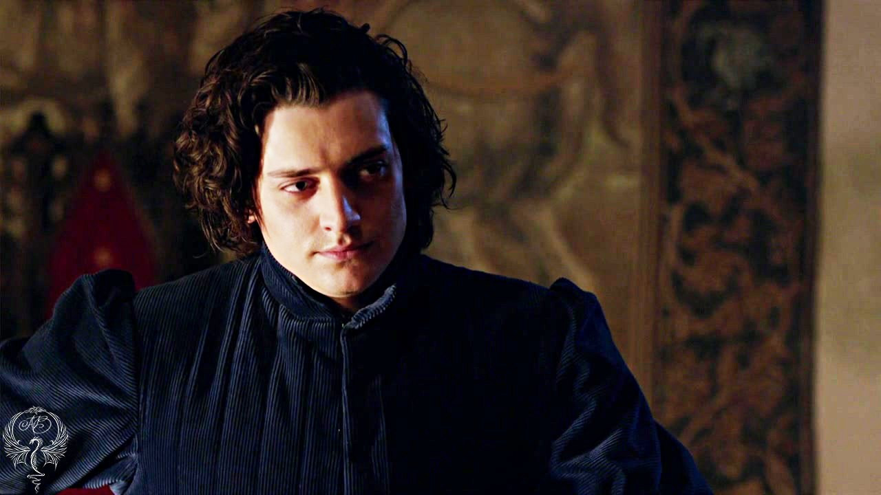 Анайрин Барнард (Aneurin Barnard)