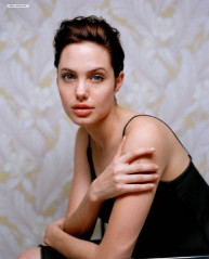 Angelina Jolie фото №220803