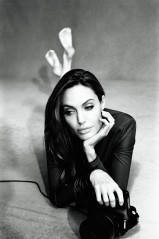 Angelina Jolie фото №468448