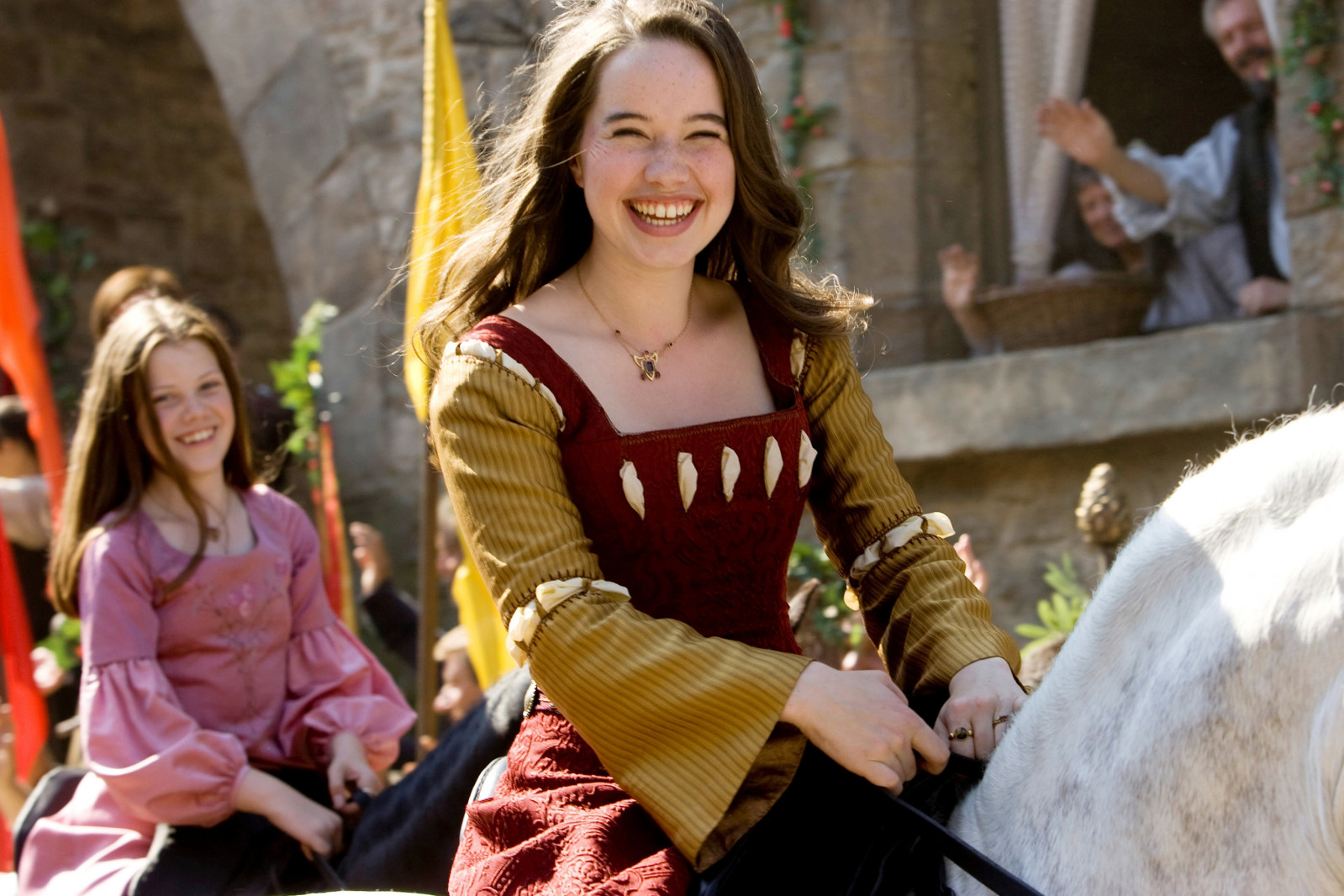 Анна Попплуэлл (Anna Popplewell)