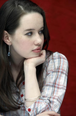 Anna Popplewell фото №224453