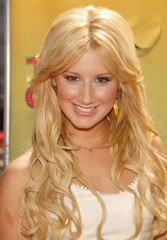 Ashley Tisdale фото №137213