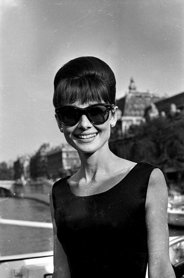 audrey hepburn wayfarer