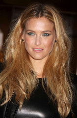 Bar Refaeli фото №575886