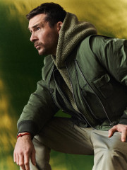 Barry Sloane by Daniel Benson for GQ UK (2024) фото №1395469