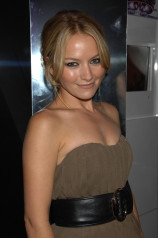 Becki Newton фото №220637