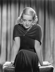 Bette Davis фото №383347