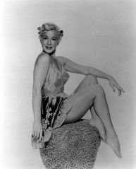 Betty Hutton фото №399367