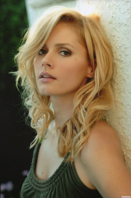 Brianna Brown фото №923463