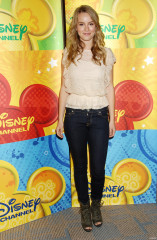 Bridgit Mendler фото №607354