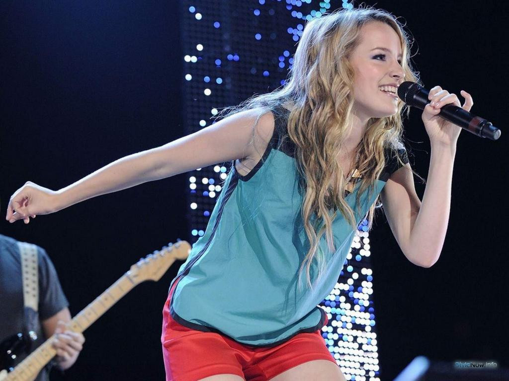 Бриджит Мендлер (Bridgit Mendler)