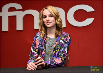 Bridgit Mendler фото №696398