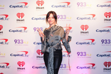 Camila Cabello at Jingle Ball in Tampa 12/16/2017 фото №1025744