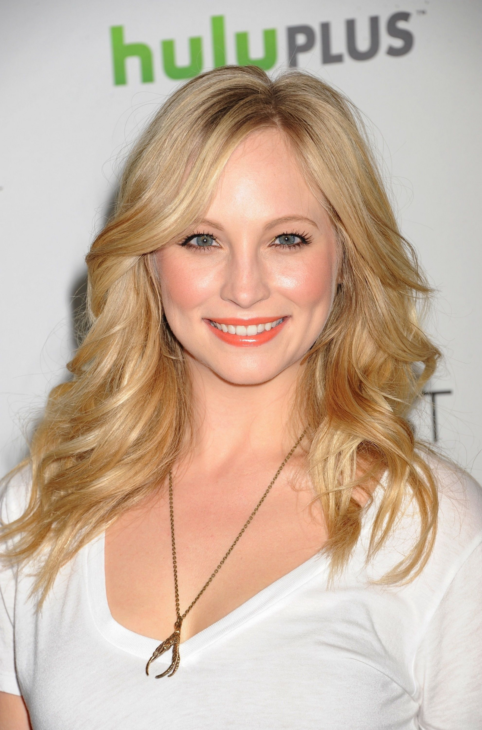 Кэндис Аккола (Candice Accola)