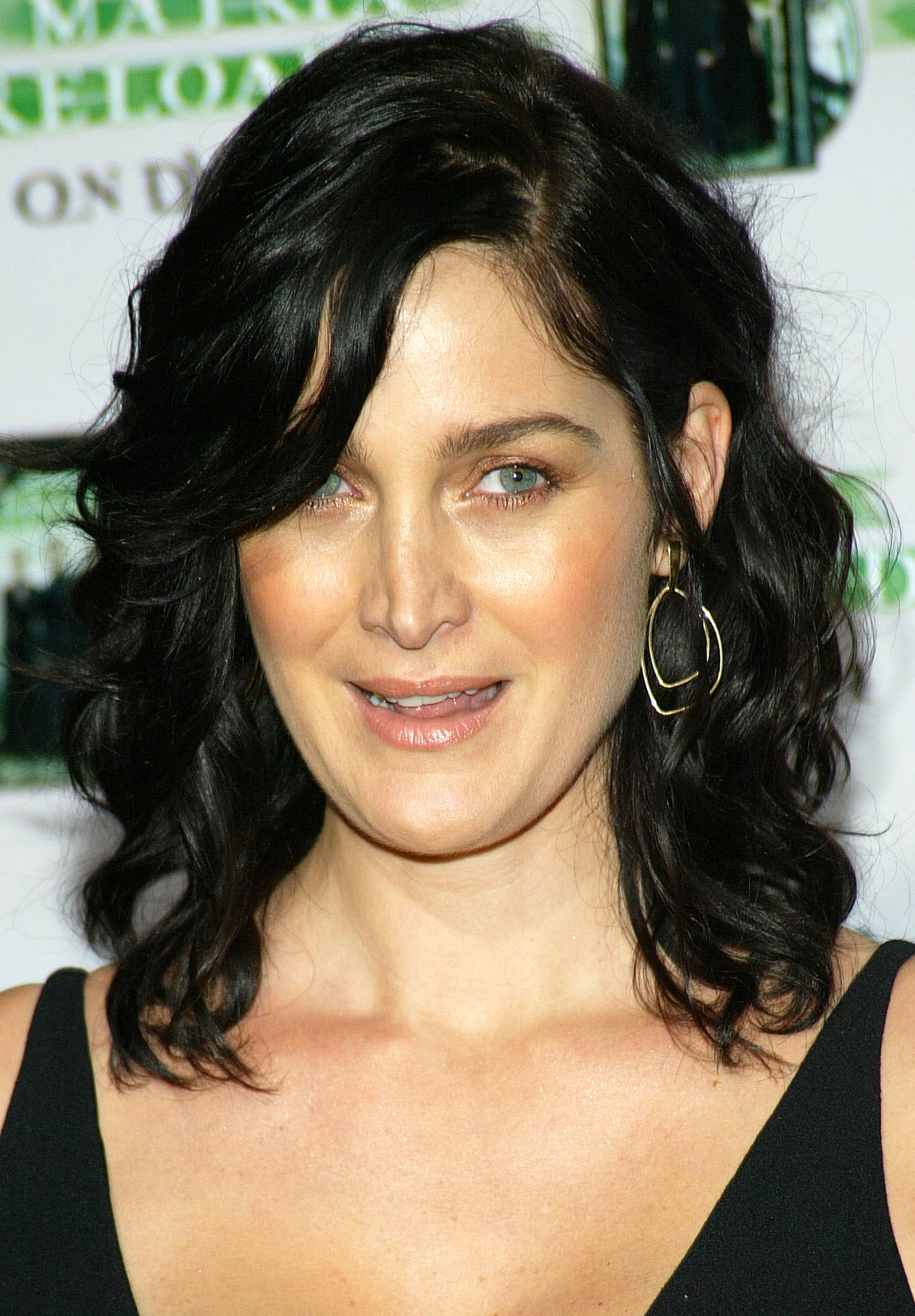 Кэрри Энн Мосс (Carrie Anne Moss)